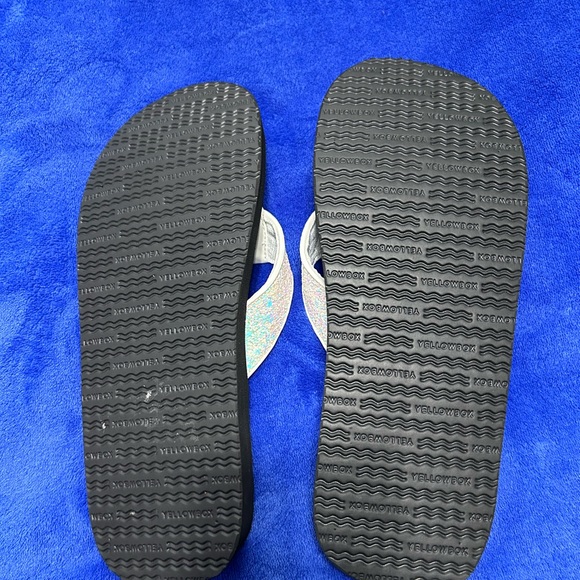 Yellow Box Black Sandals with Glitter Straps - Picture 3 of 4